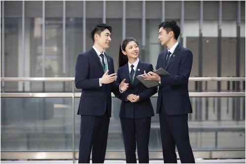 专注服务品质提升 成都链家描摹热情专业的经纪人画像