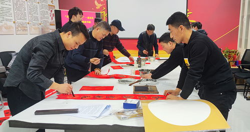 秦州区开展“百家翰墨赠万户·迎春纳福送春联”文化志愿服务活动 文化经纪人助力惠民新篇章